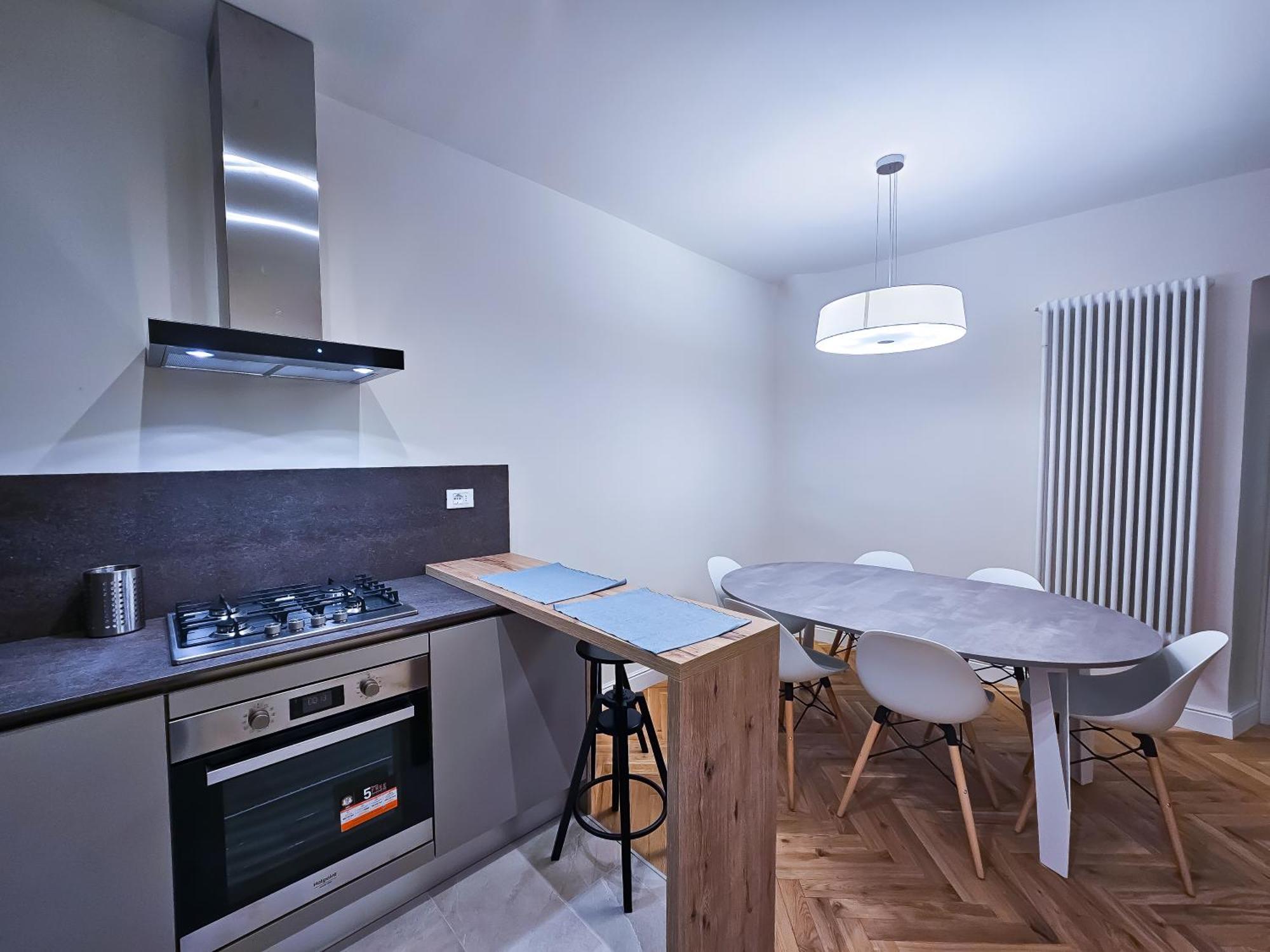 Centralissimo Due Passi Dal Duomo Per Gruppi Apartment *