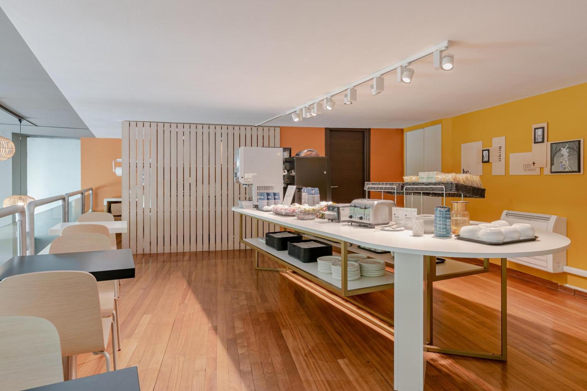City Center Hotel 3*