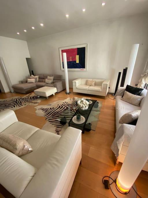 Ponte Vecchio Luxury Apartment