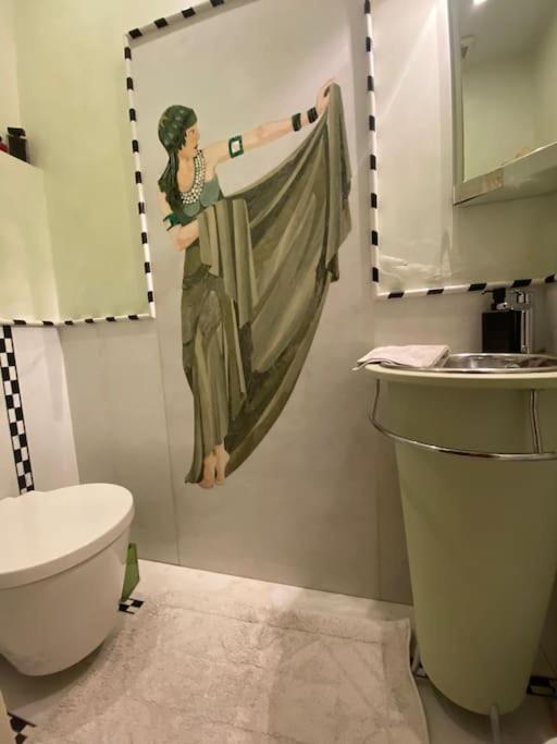 Ponte Vecchio Luxury Apartment Florence