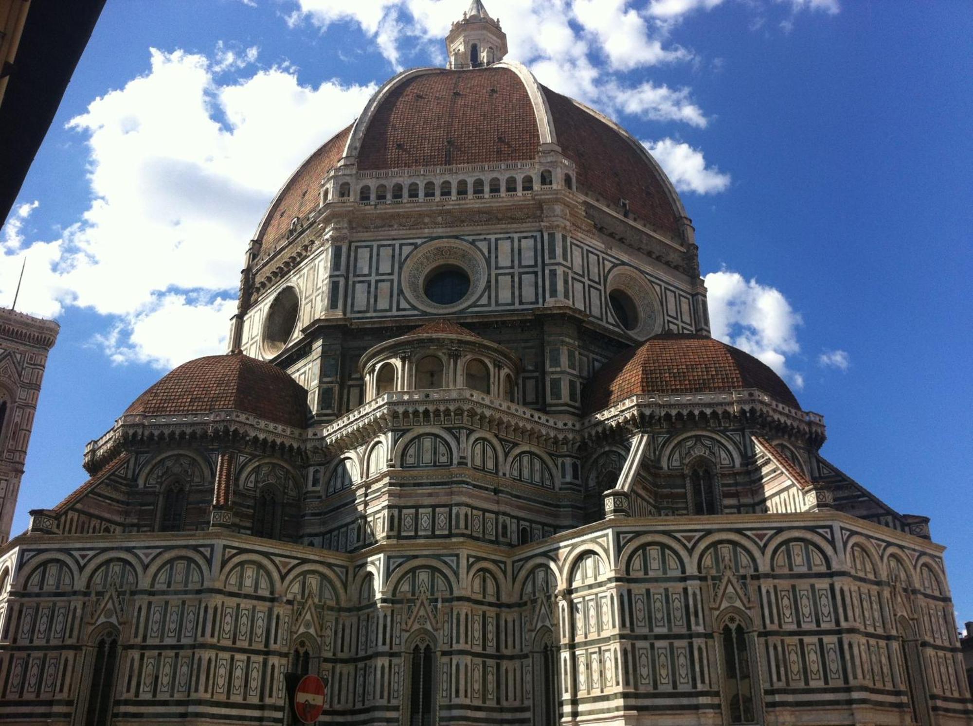 Davanti Al Duomo-appartamento Storico Apartment Florence