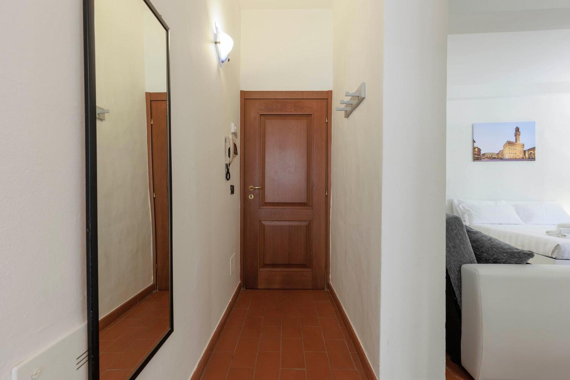 Santa Croce Nest * Firenze