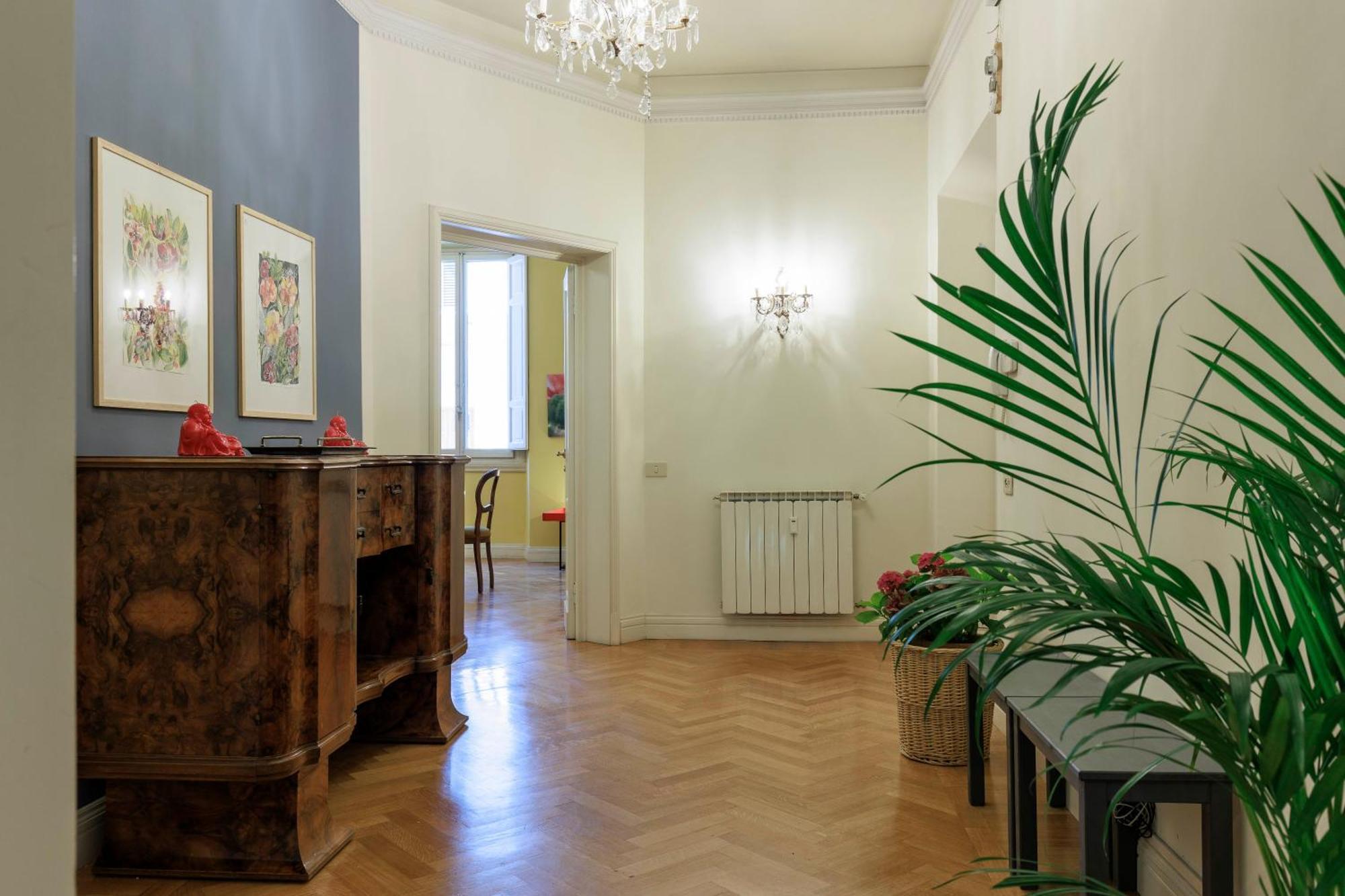 Apartment Huge With Private Garden Florence