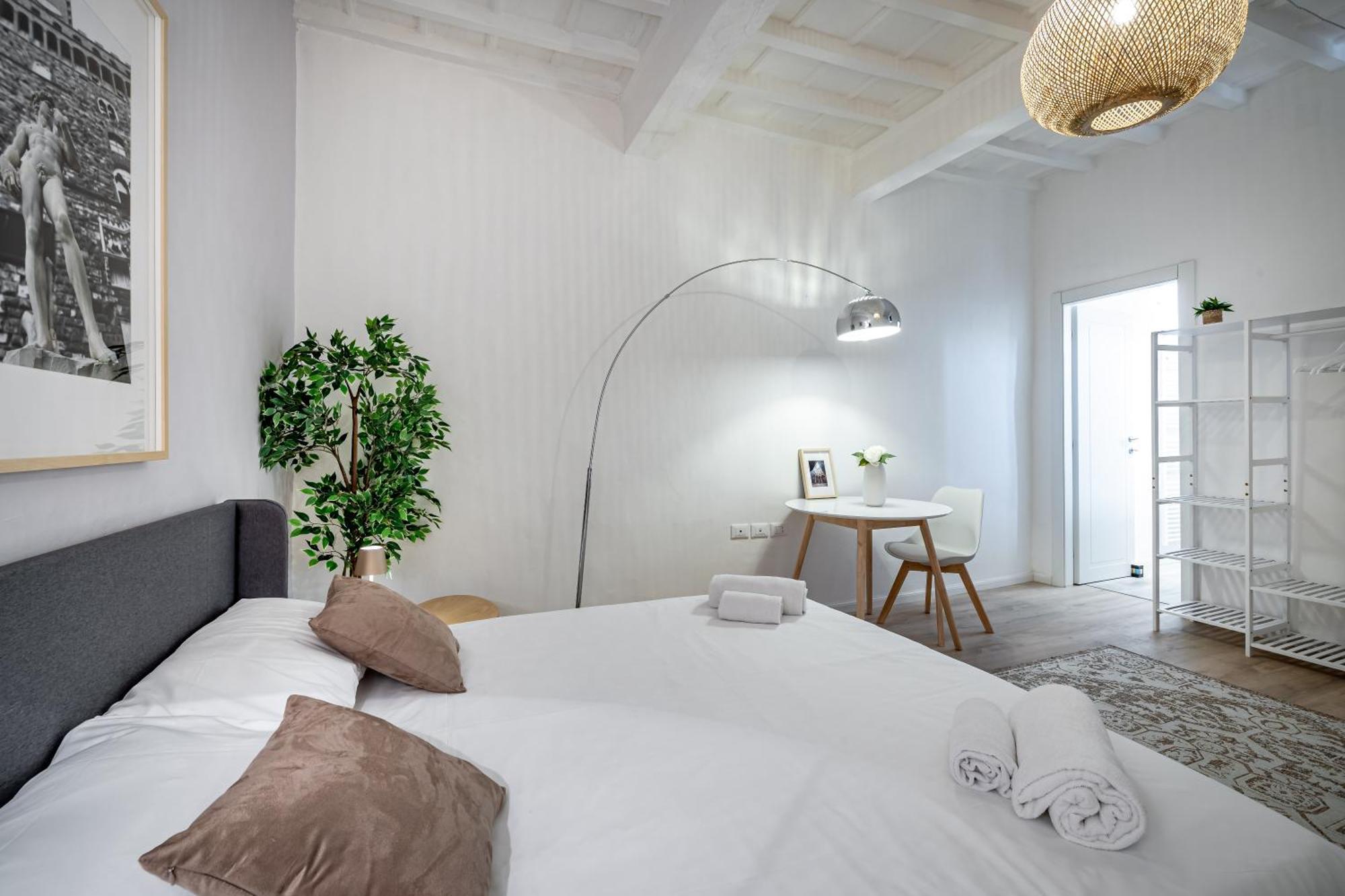 Apartment Yd Stunning Terrace On The Accademia