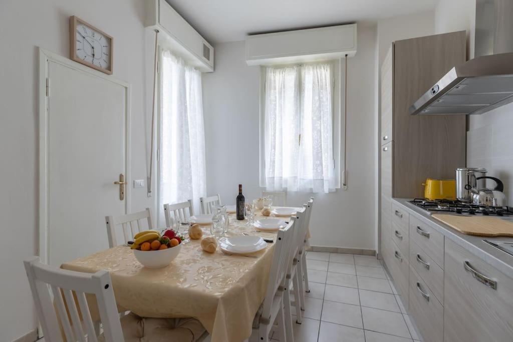 Santa Maria Novella Large Apartment