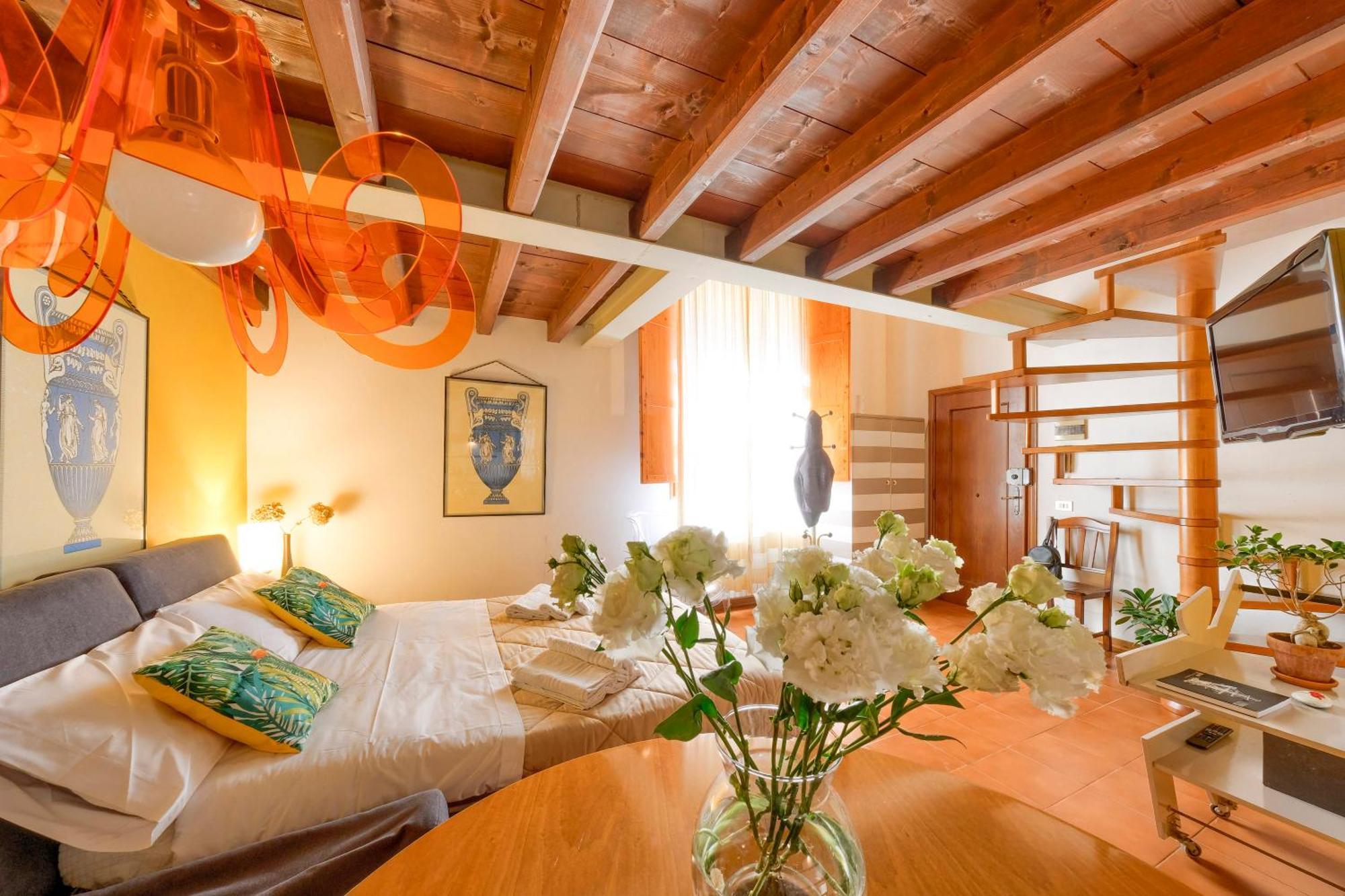La Casa Di Dante Alighieri Apartment *