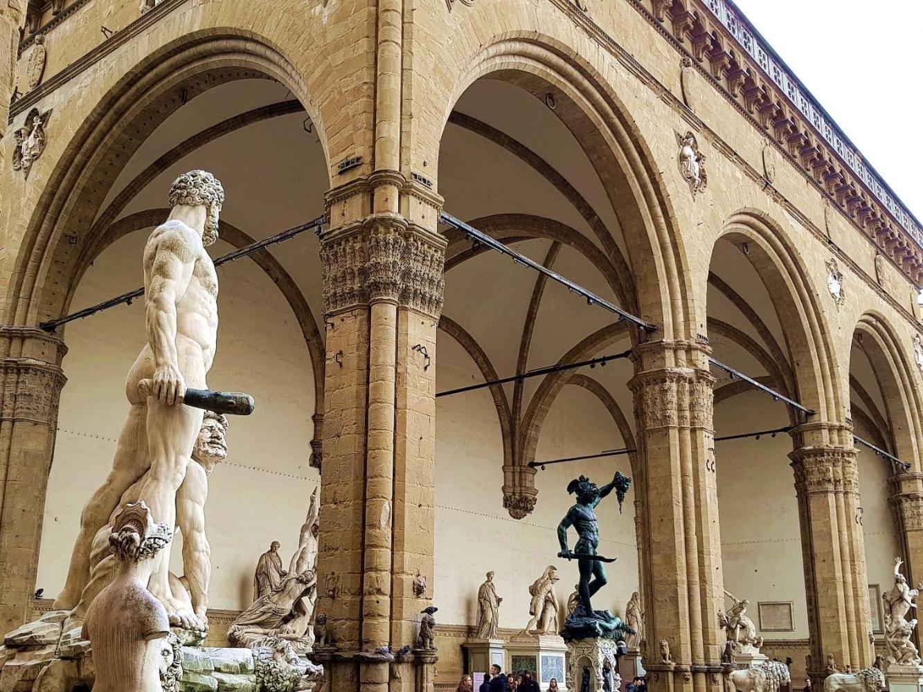 Davanti Al Duomo-appartamento Storico Florence