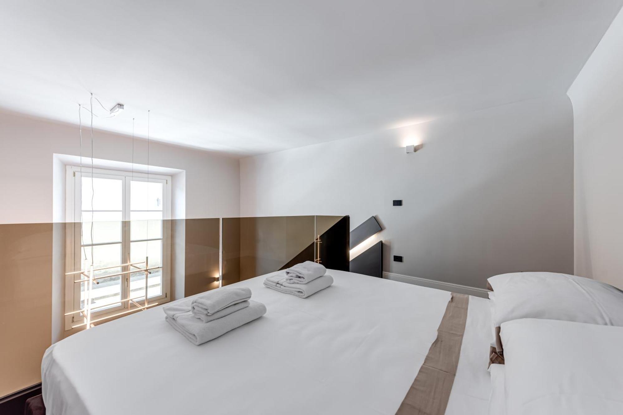 Apartment Deluxe Flat In Center