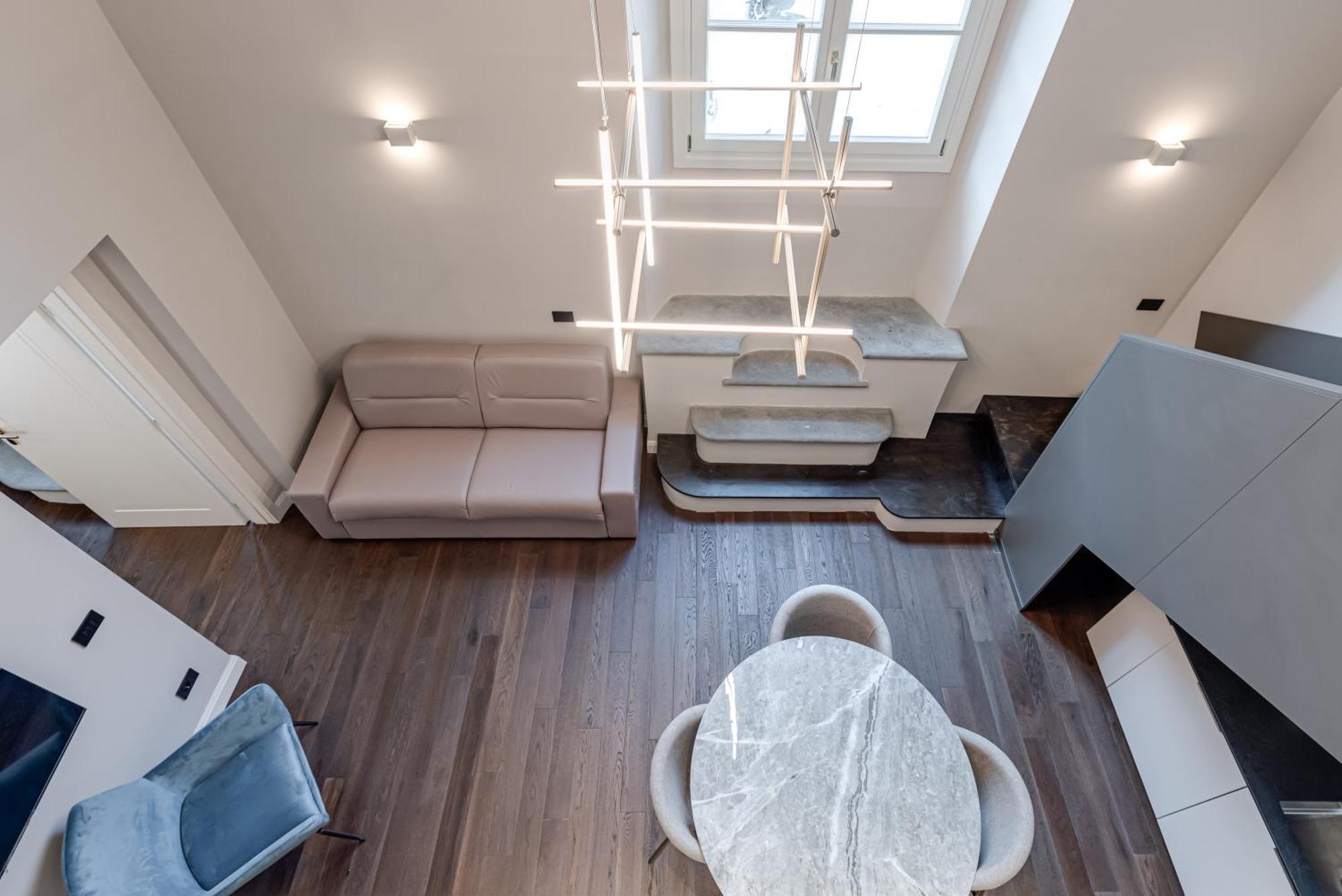 Deluxe Flat In Center Apartment *