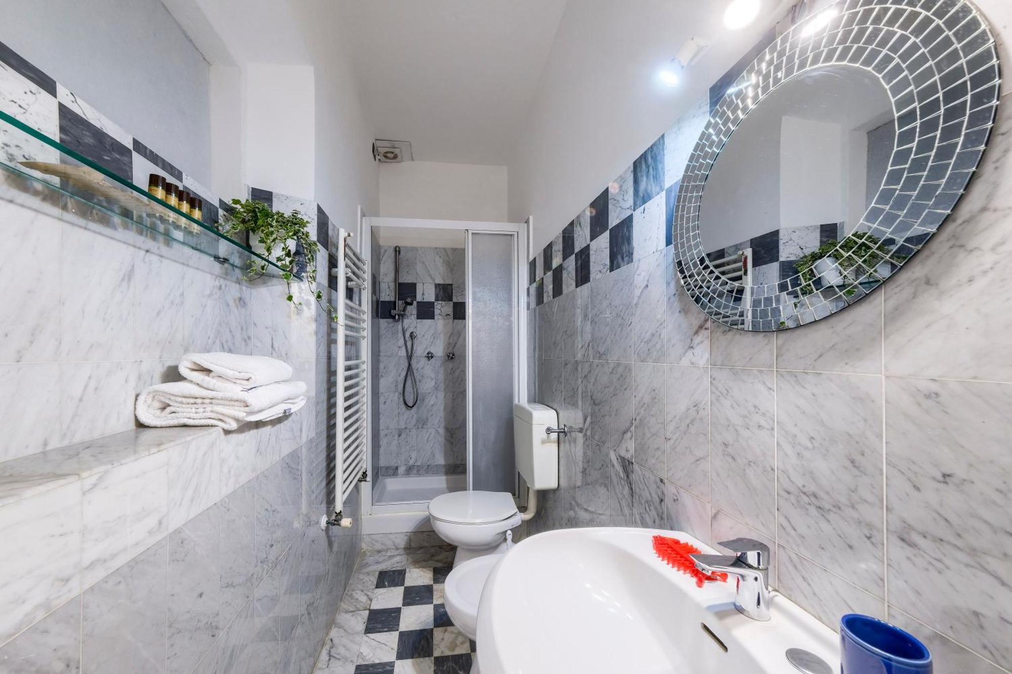 La Rondinella - Private Terrace Apartment Florence
