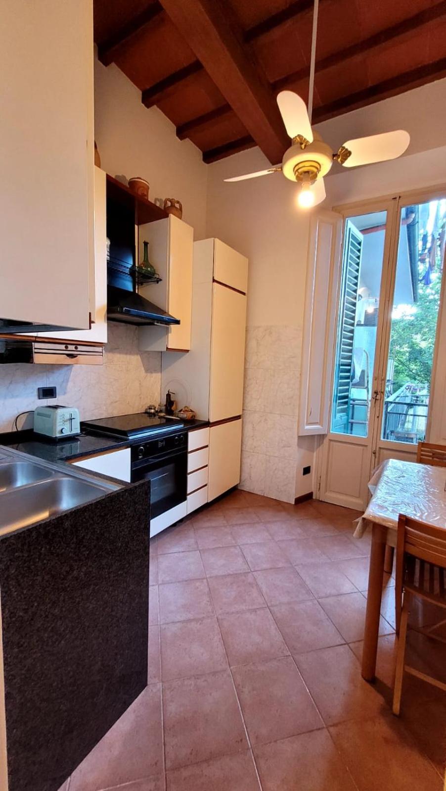Art Apartment *