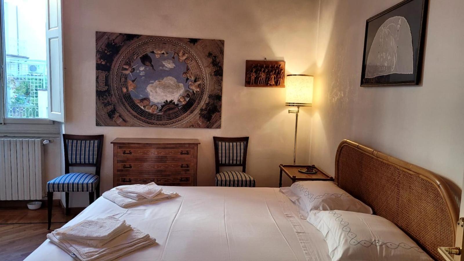 Art Apartment *