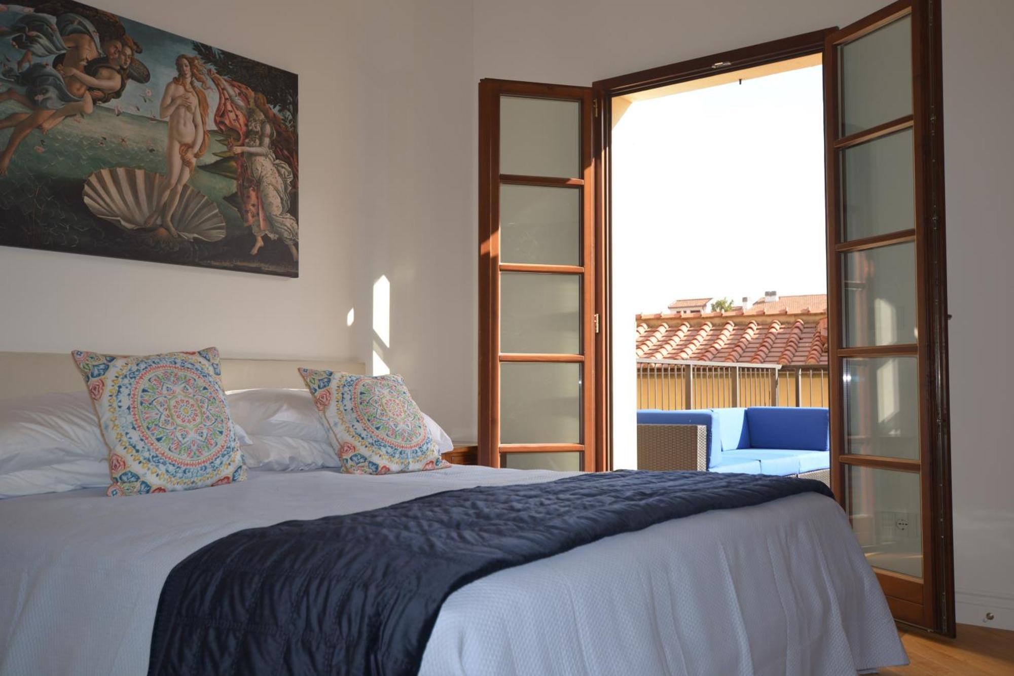 Apartment Servi Elegant With Terrace *