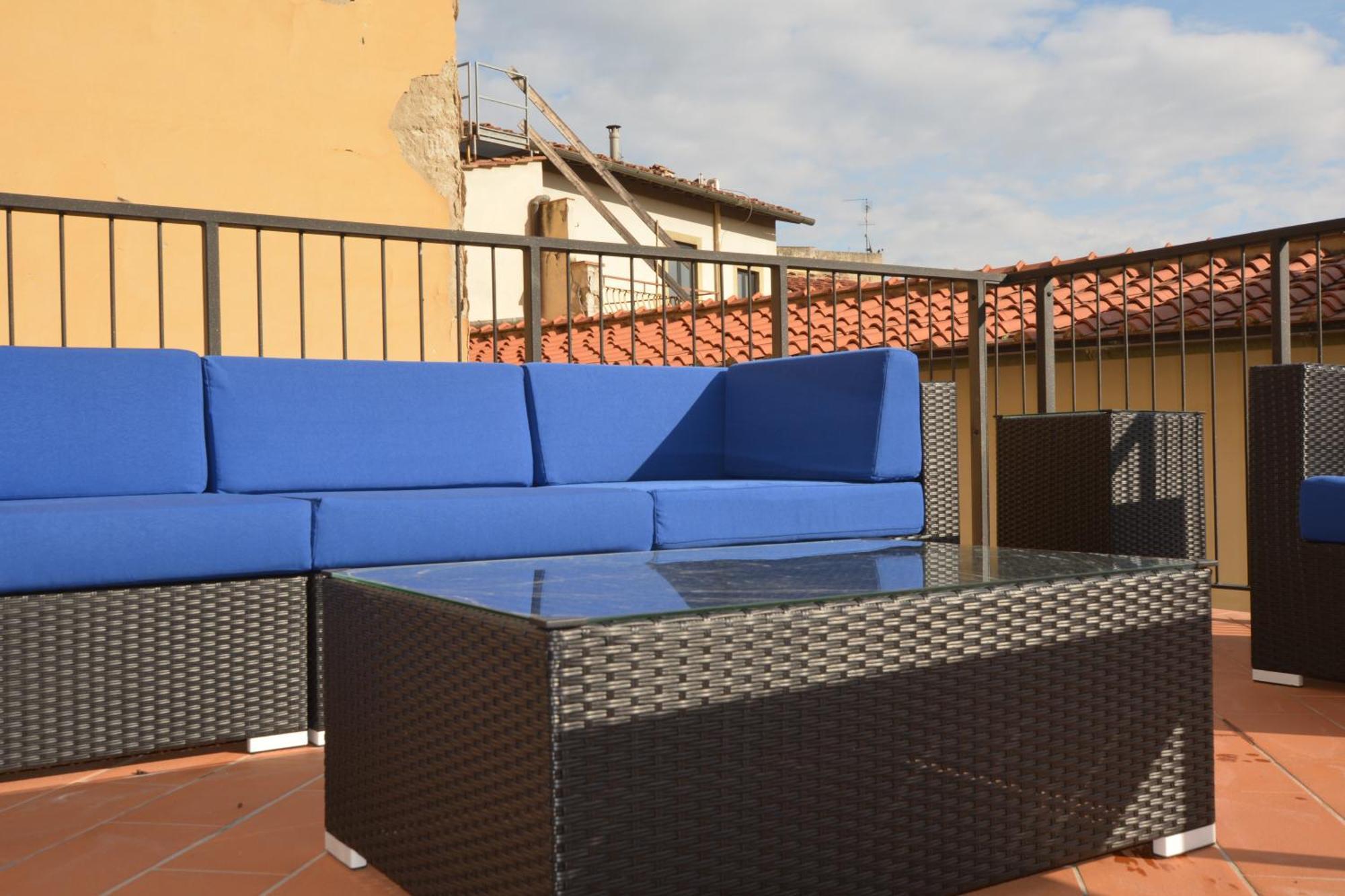 Apartment Servi Elegant With Terrace Florence