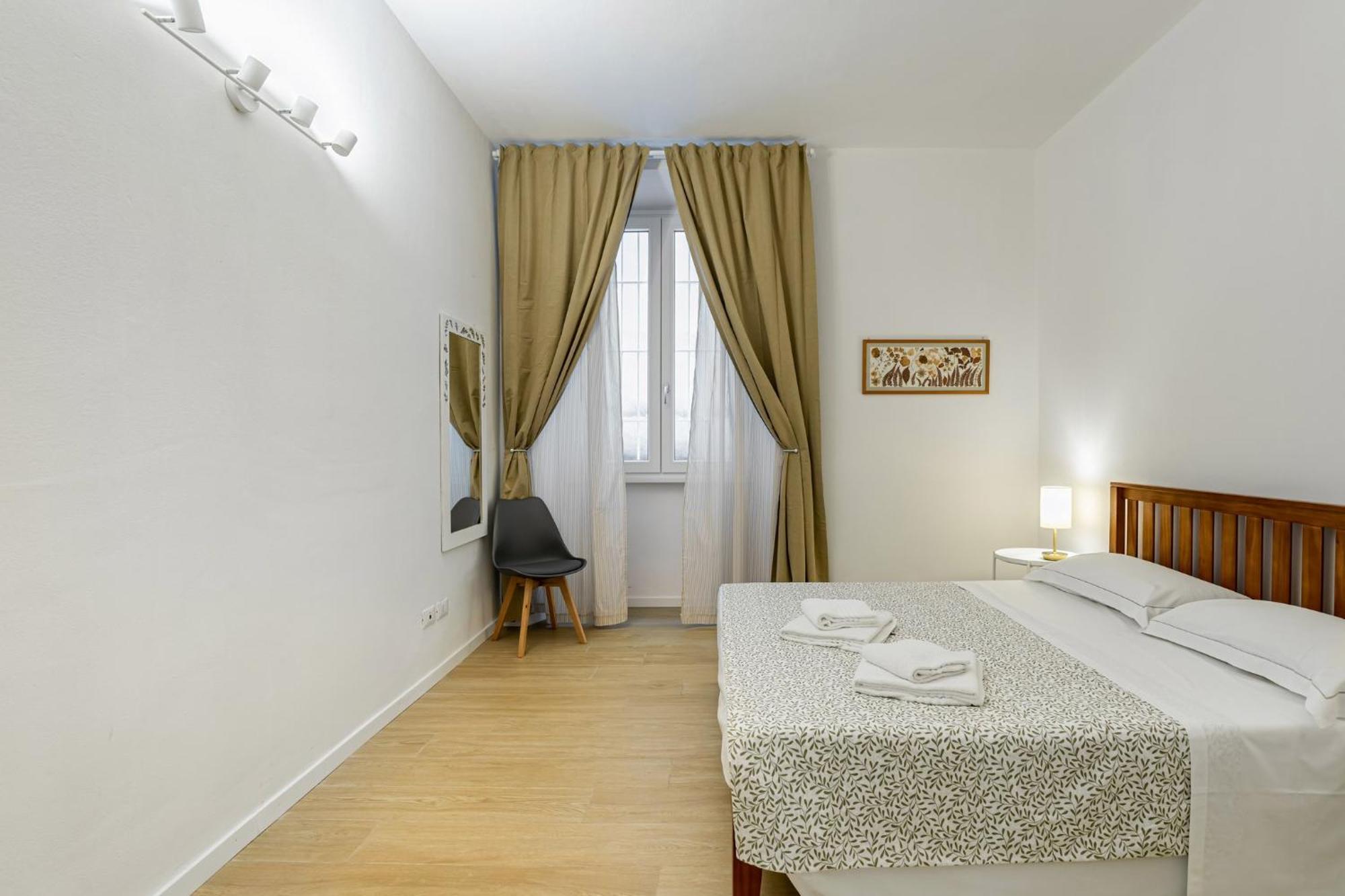 Giardino Della Fortezza Modern X6 With Patio Apartment