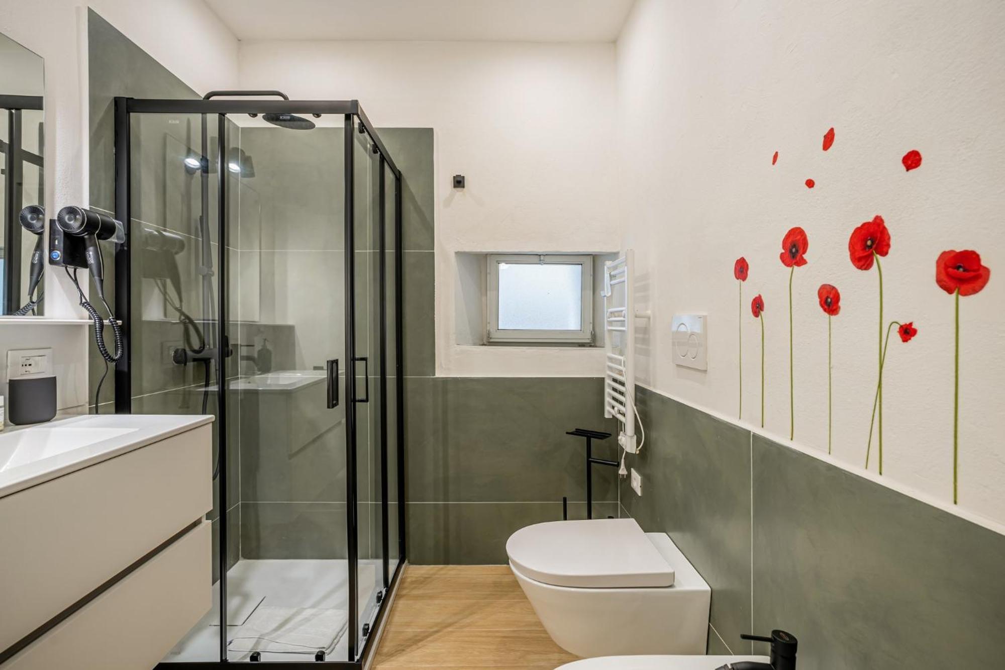 Apartment Giardino Della Fortezza Modern X6 With Patio Florence