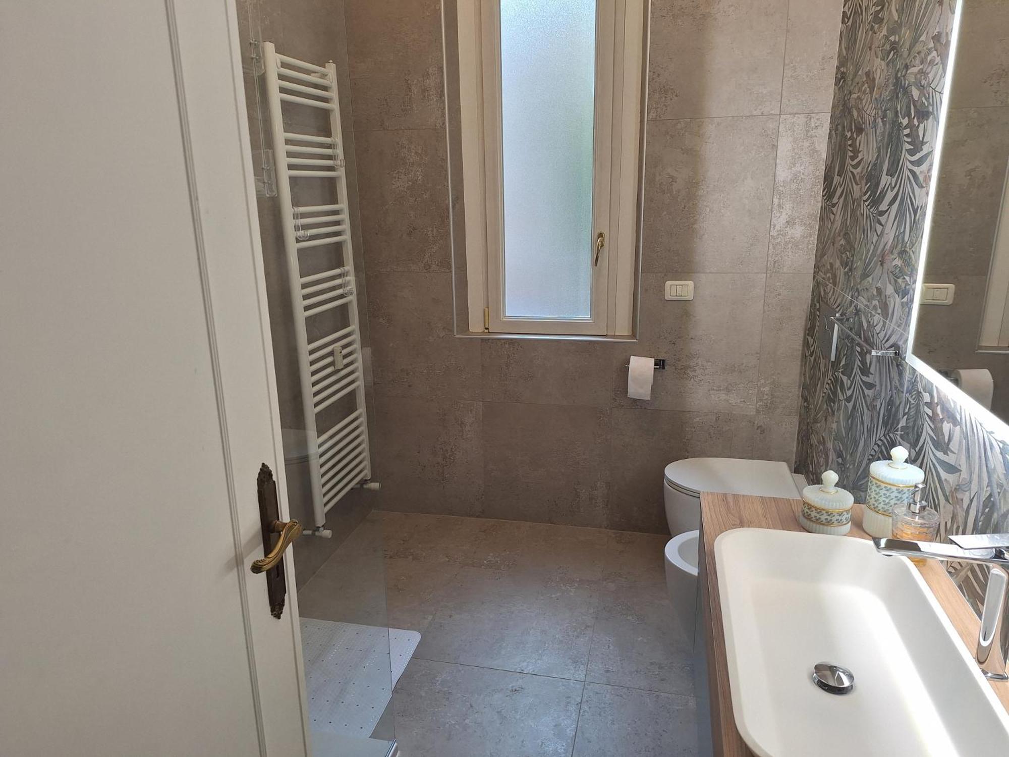 Arno River View Terraces, Free Parking