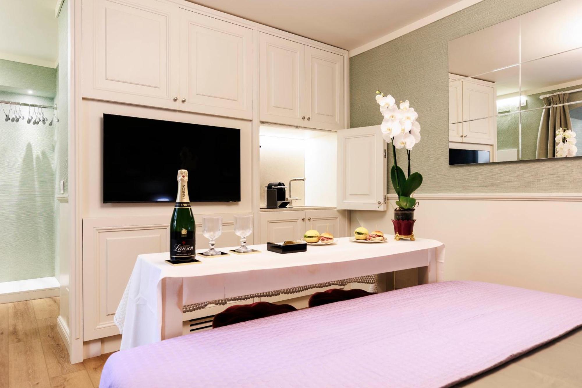 Maggio Luxury * Florence