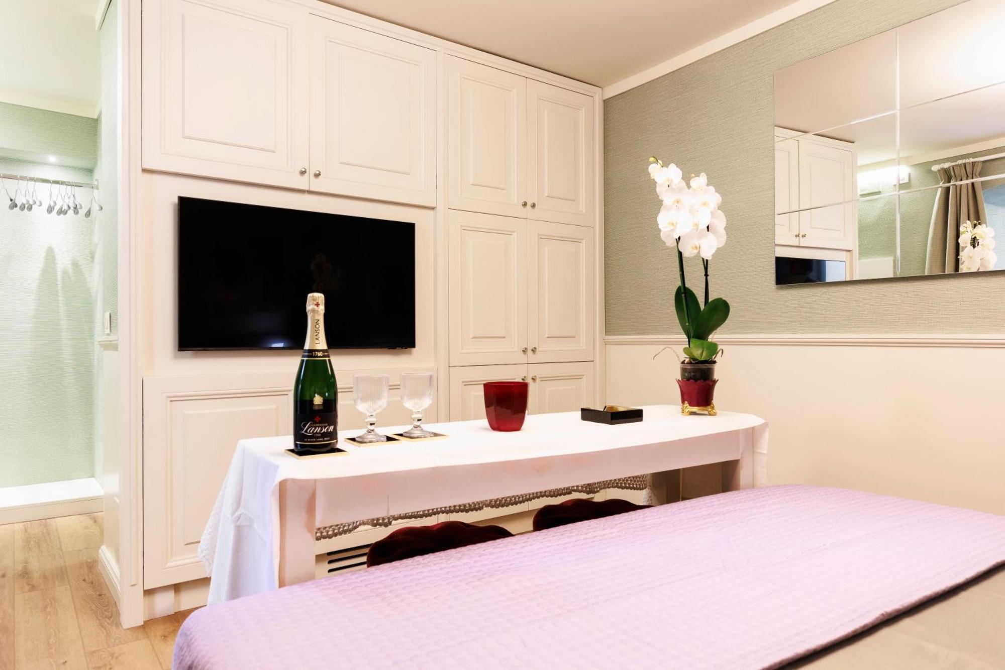 Maggio Luxury * Florence
