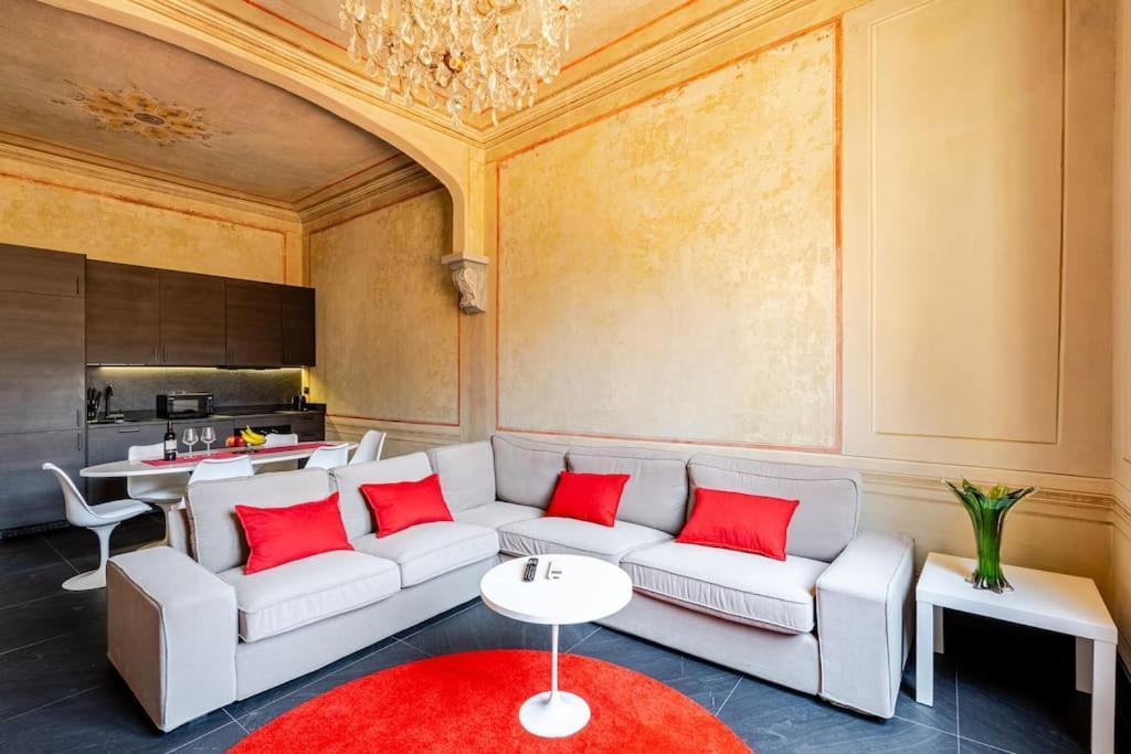 Apartment Next To The Cathedral Duomo Florence