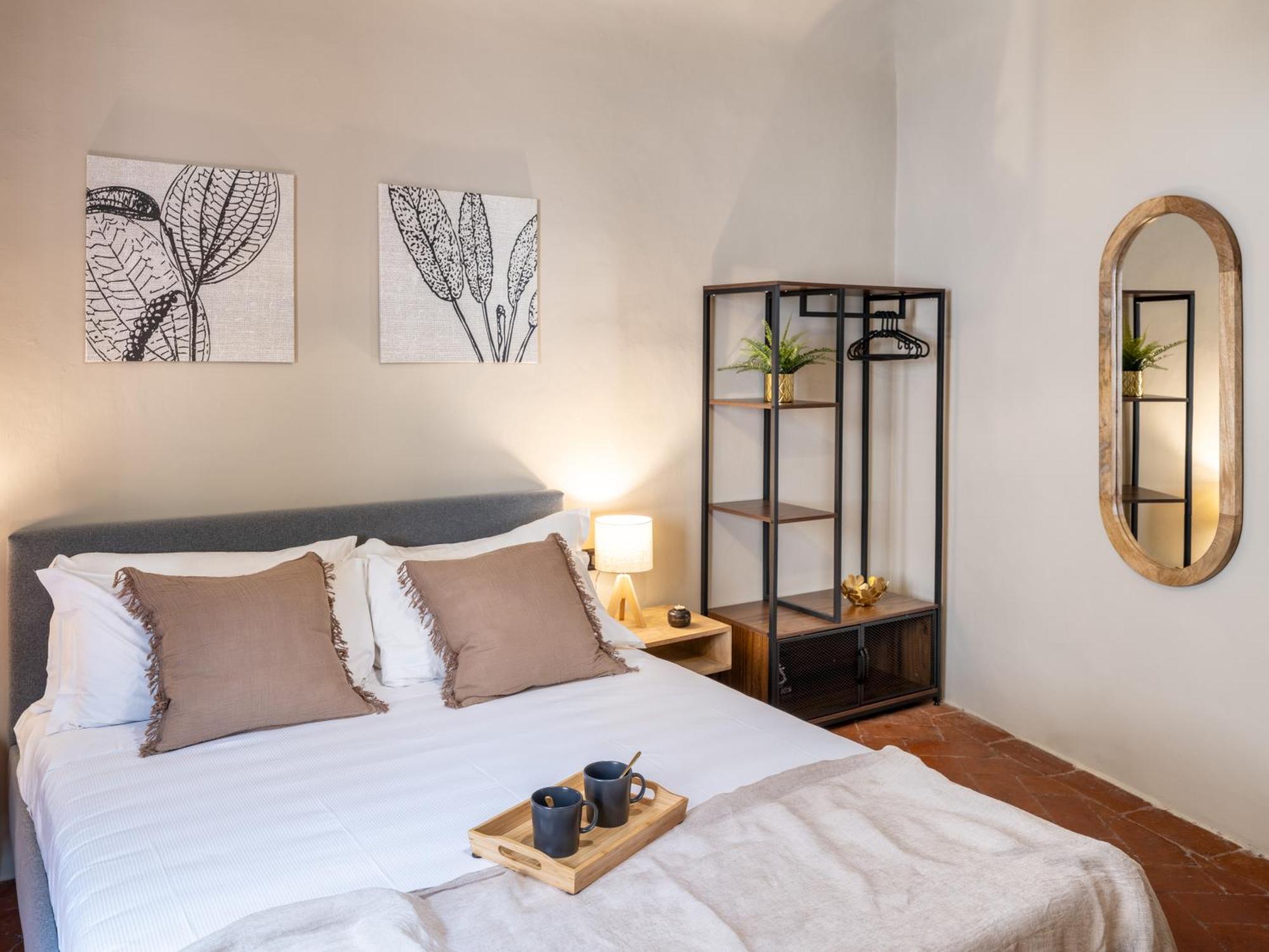 Apartment Pilastri - Dolcevita Florence