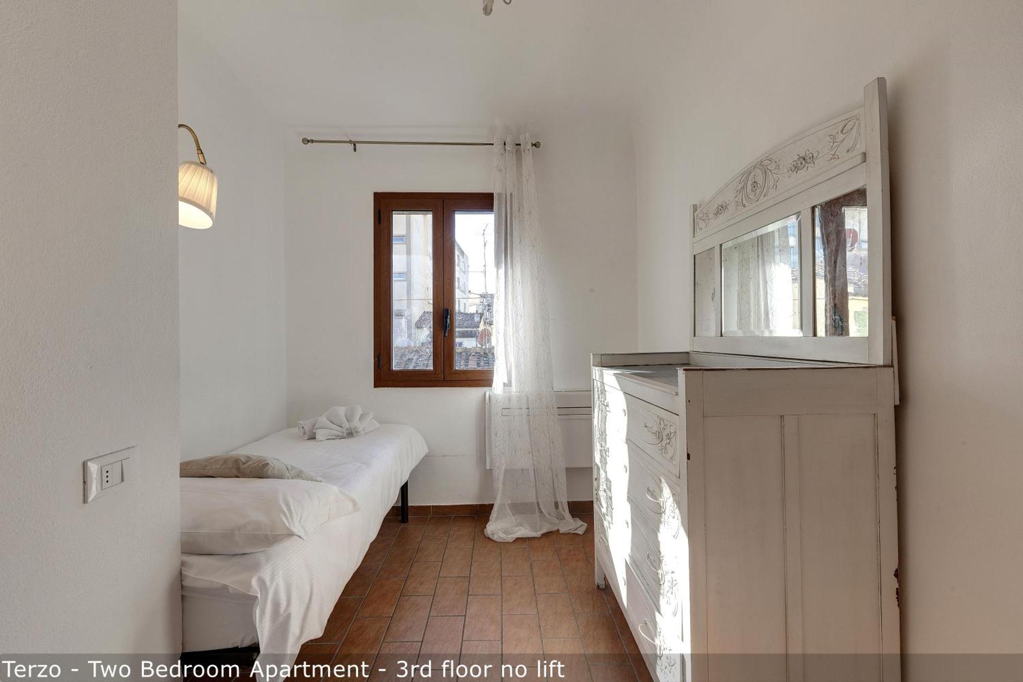Palazzuolo Tower By Mamo Apartment
