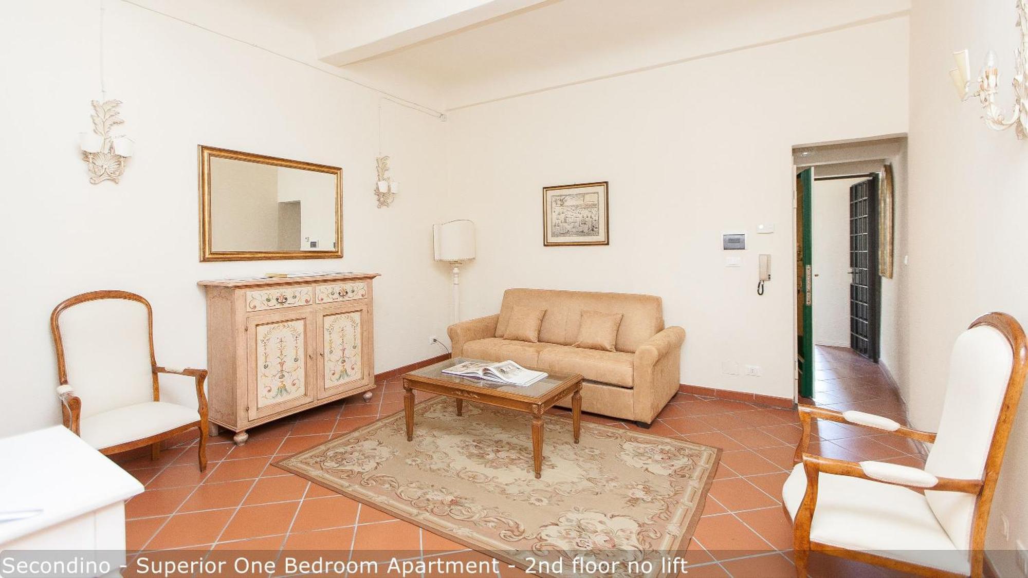 Apartment Palazzuolo Tower By Mamo Florence