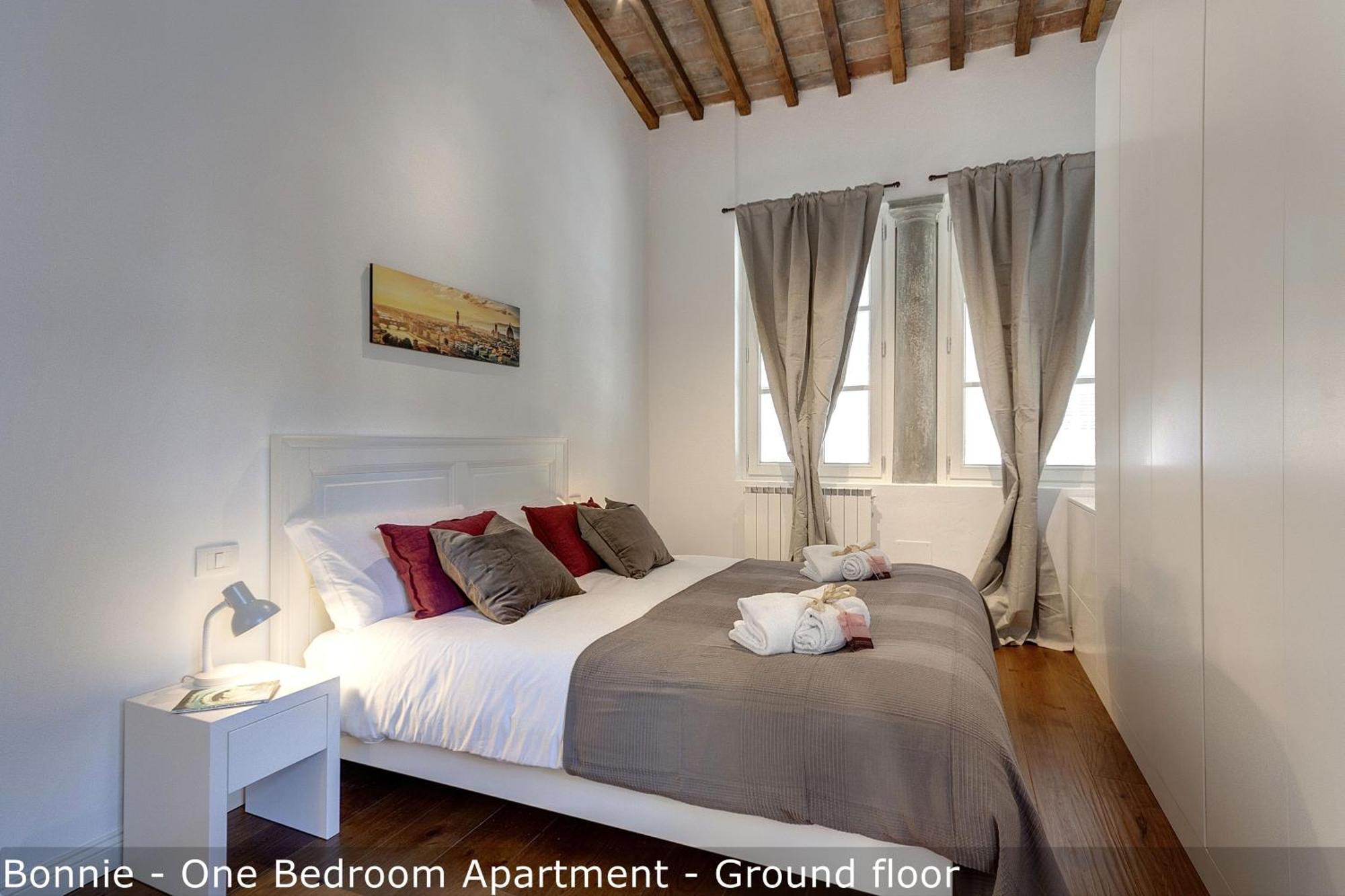 Bonnie - Clyde - Marvin By Mamo Apartment