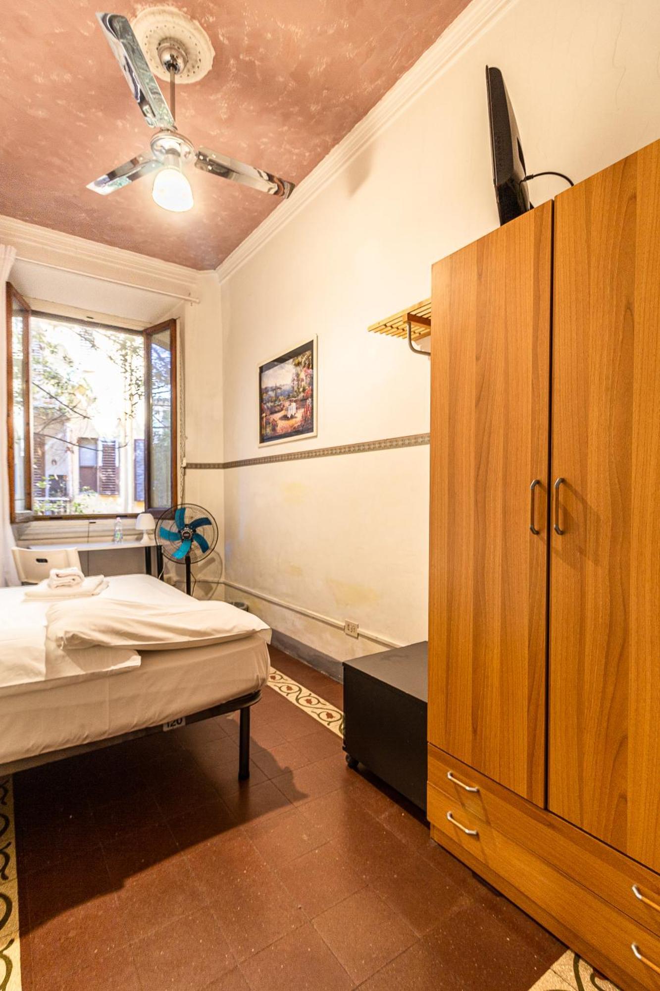 Primavera Bed & Breakfast 2*