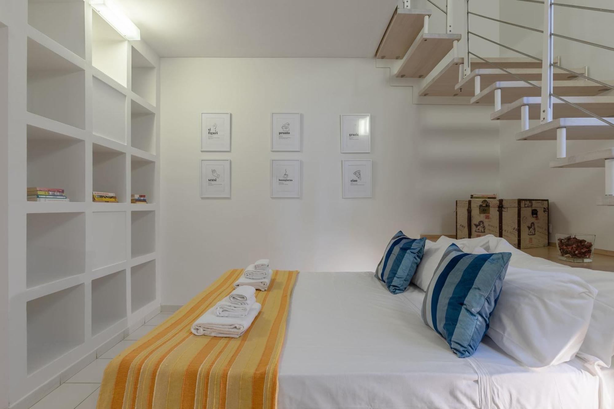 Apartment Charming Loft Near The Duomo Cathedral