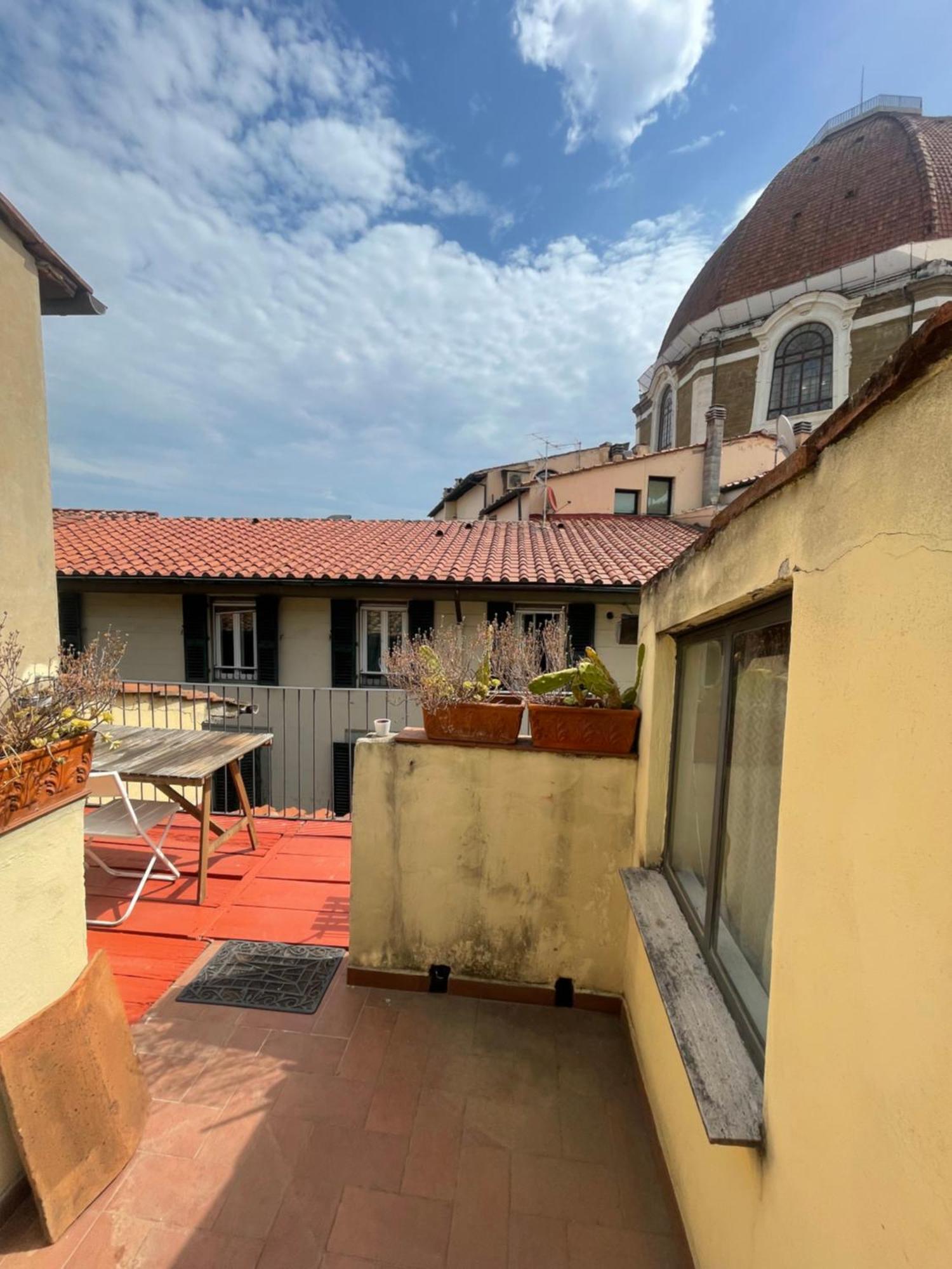 Cozy Studio Medici Florence