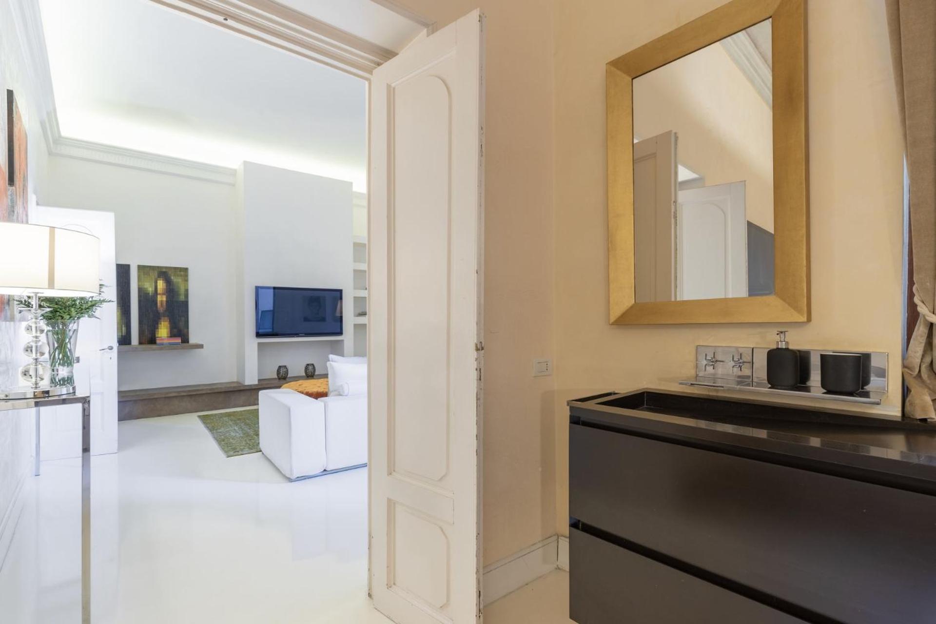 Aparthotel Luxury With Big Terrace In