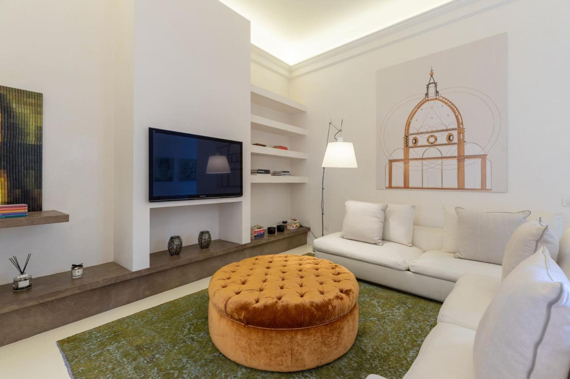 Luxury With Big Terrace In Aparthotel Florence