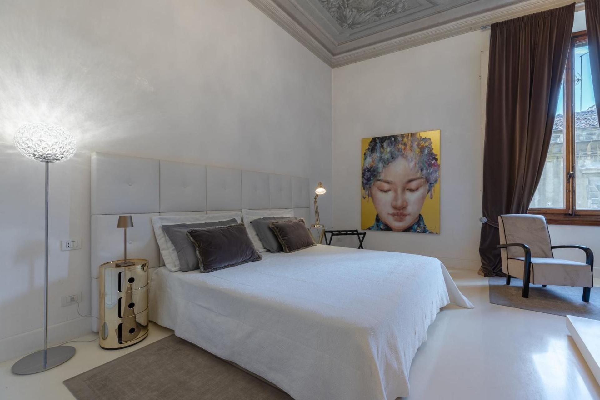 Luxury With Big Terrace In * Florence