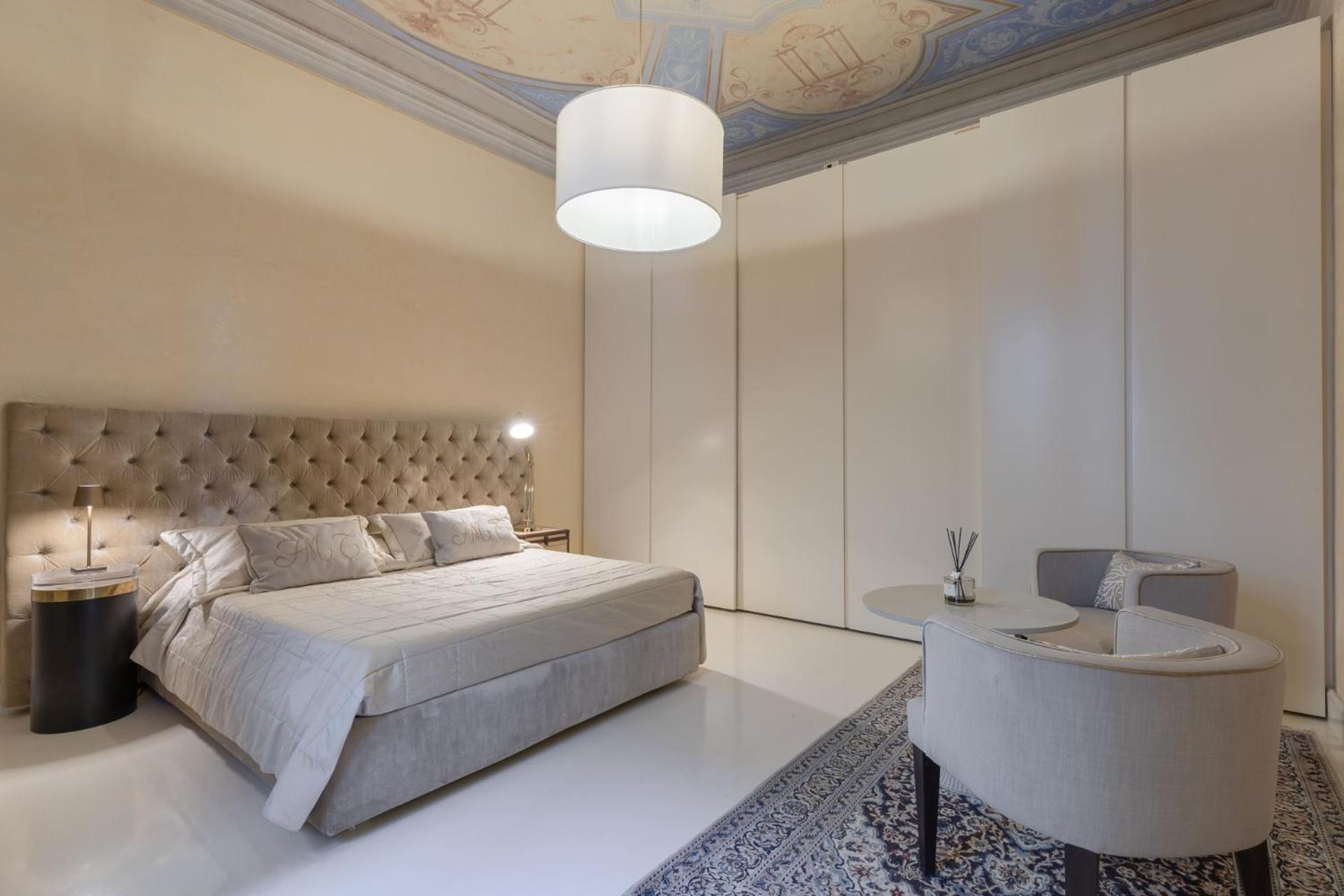Luxury With Big Terrace In * Florence