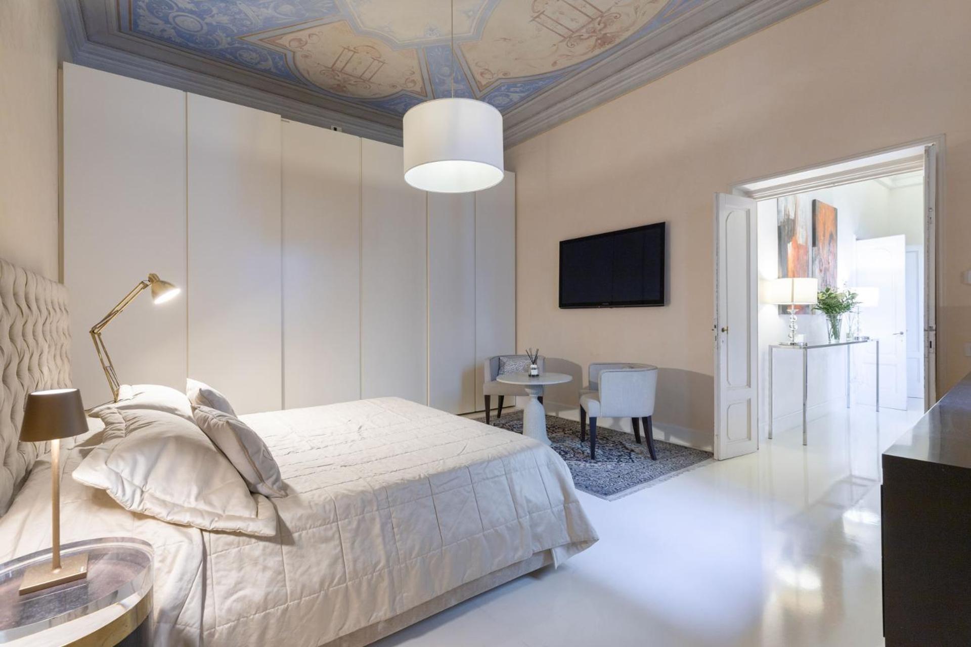 Aparthotel Luxury With Big Terrace In *