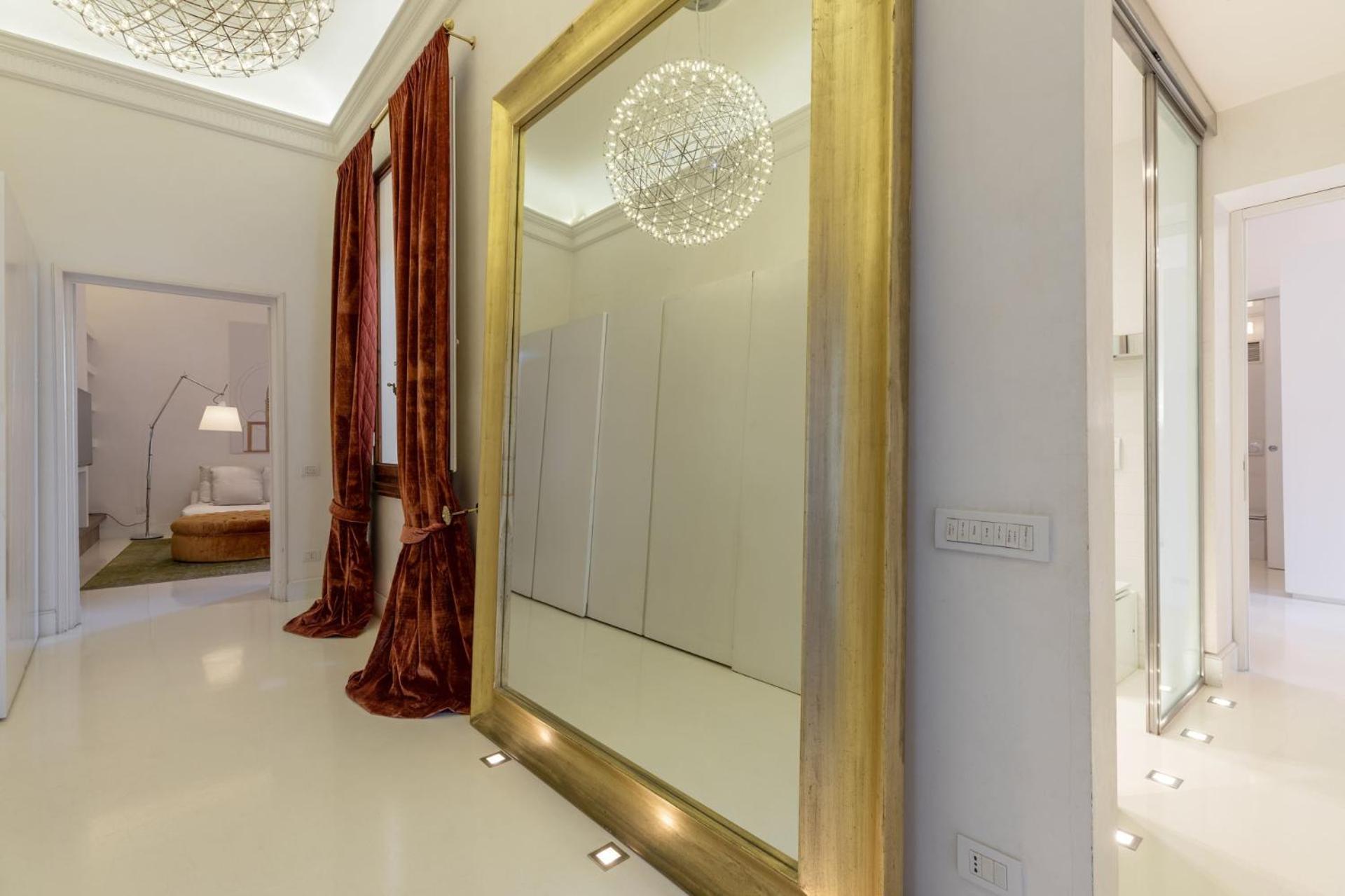 Aparthotel Luxury With Big Terrace In Florence