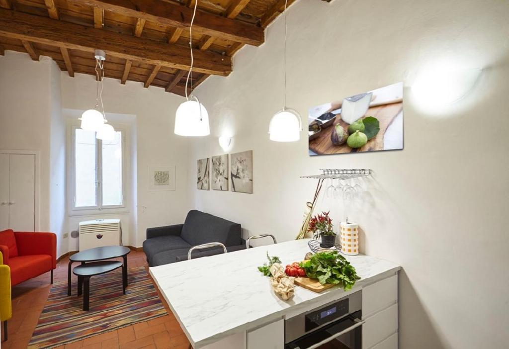 Sant'ambrogio Studio Apartment