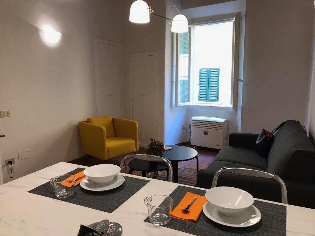 Apartment Sant'ambrogio Studio Florence