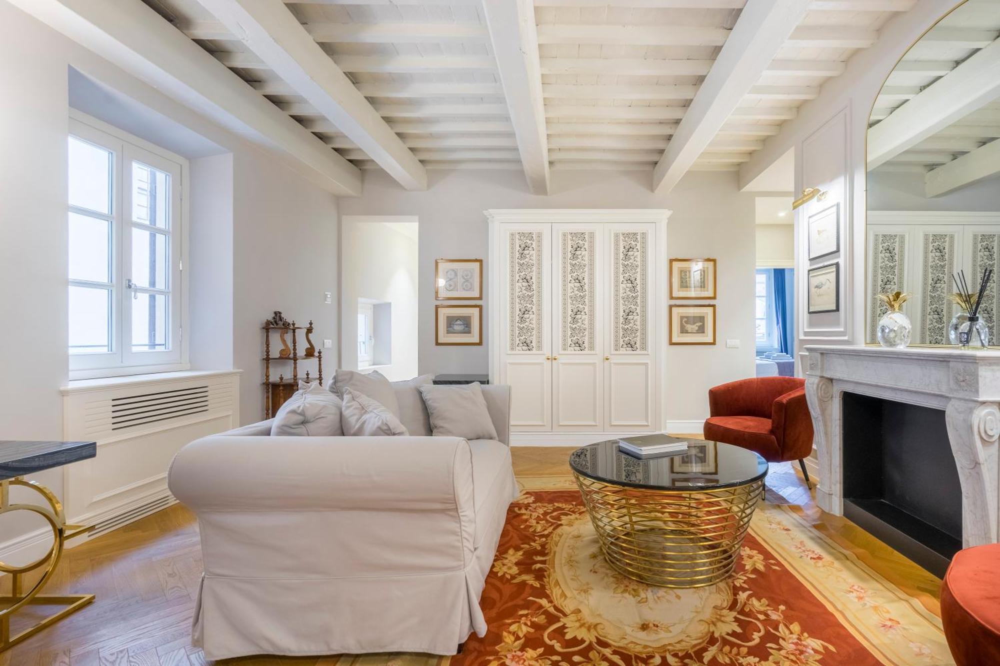 Apartment Palazzo Pazzi Vitali Luxury In Florence