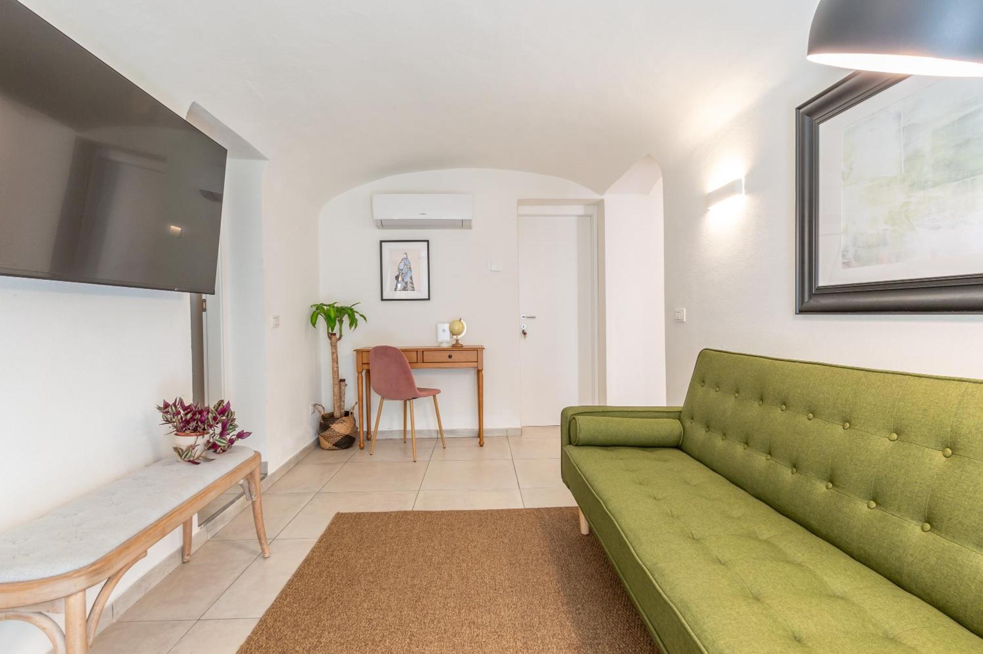 Parnaso Apartment *