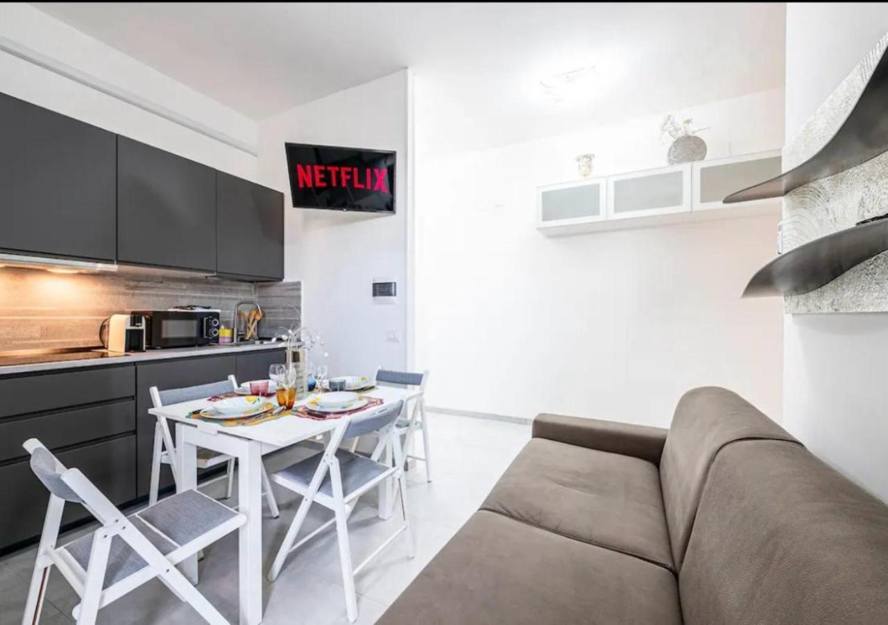 La Di Tommy Con Parcheggio Privato Apartment