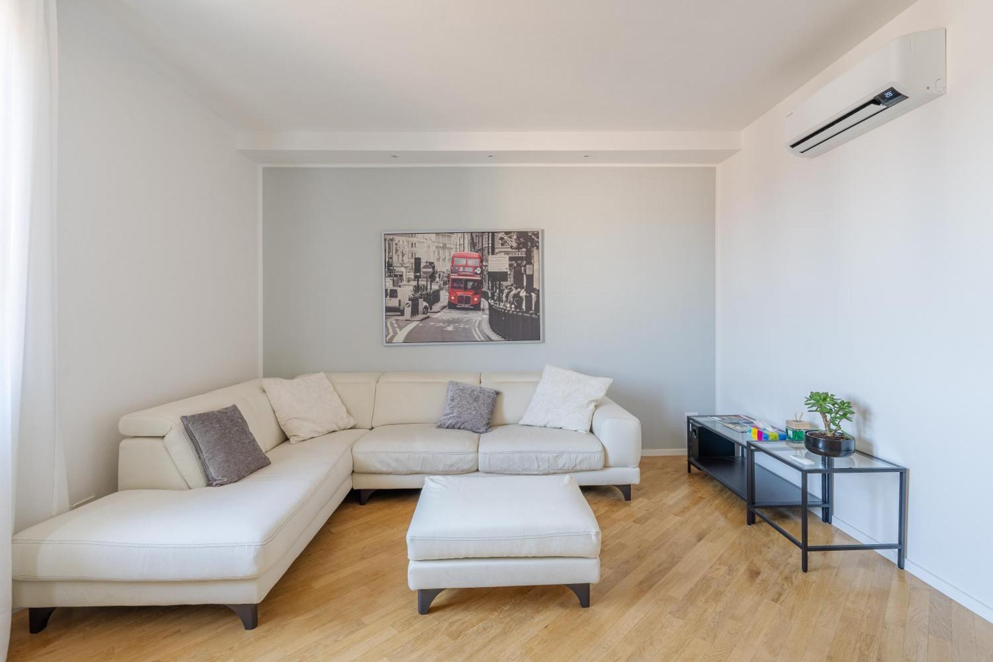 Appartamento Moderno Quadrilocale, Ultimo Piano Firenze
