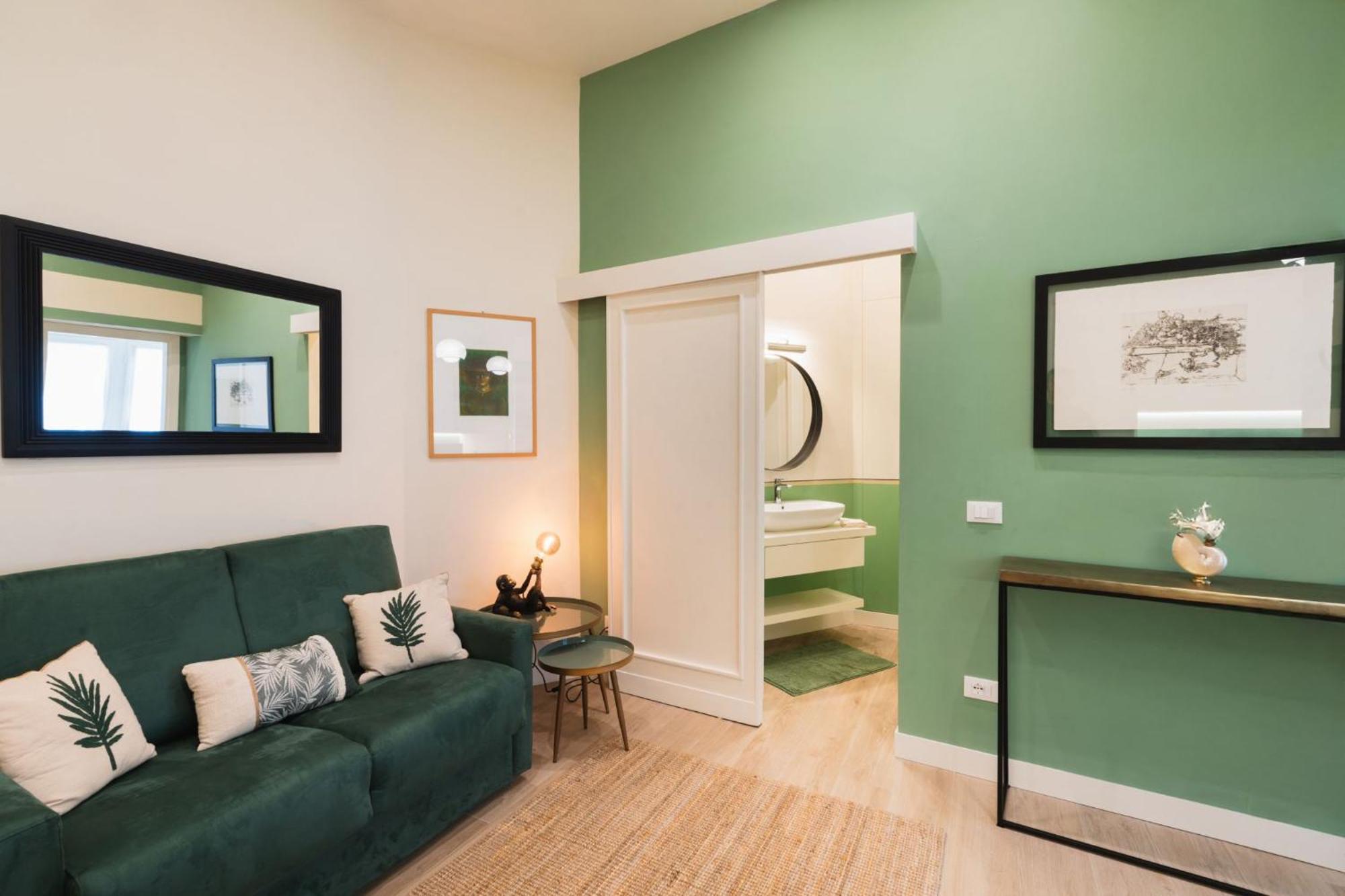 Cozy Olive Flat * Florence