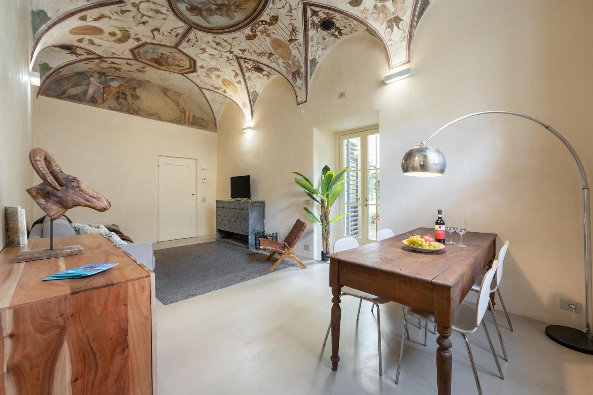 Keys Of Italy - Benci 20 Fresco - Frescoes One Bedroom Santa Croce Florence
