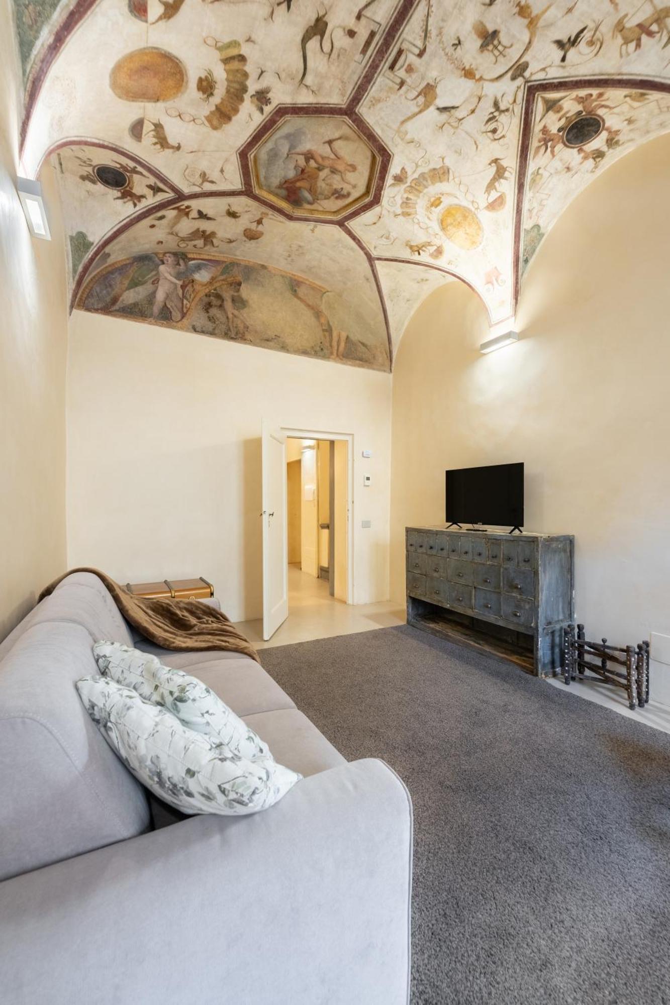 Keys Of Italy - Benci 20 Fresco - Frescoes One Bedroom Santa Croce