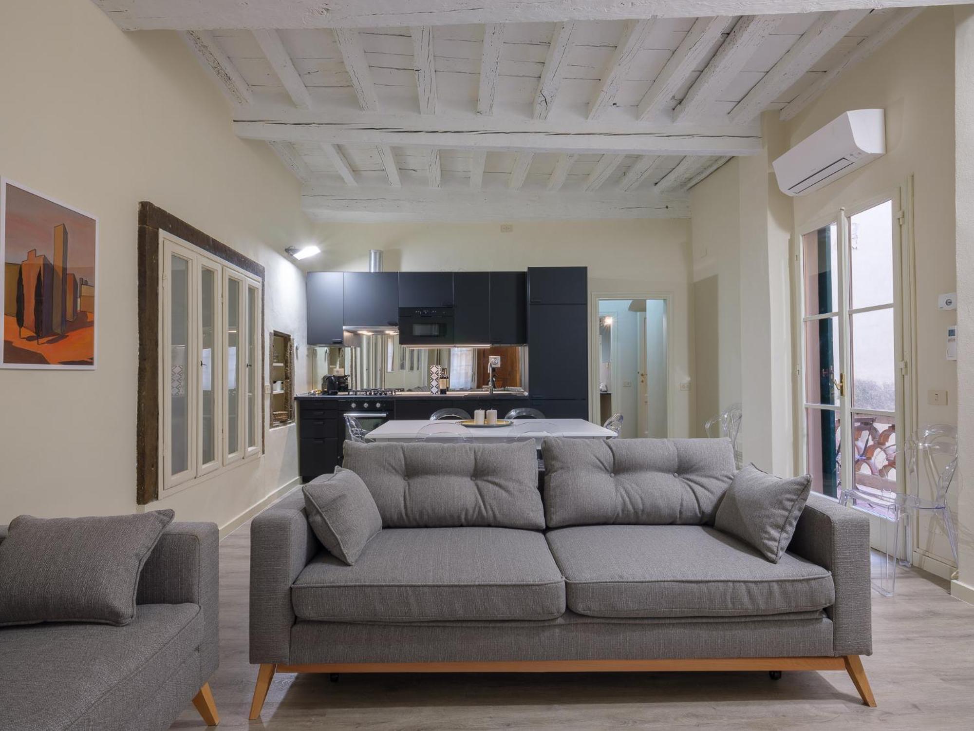 Apartment Beautiful Flat In Oltrarno *