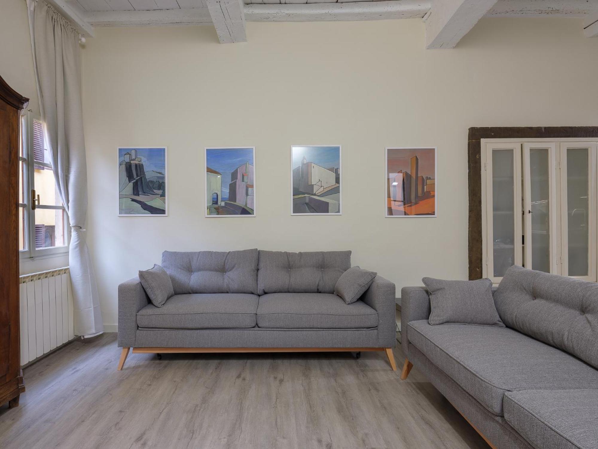 Beautiful Flat In Oltrarno Florence