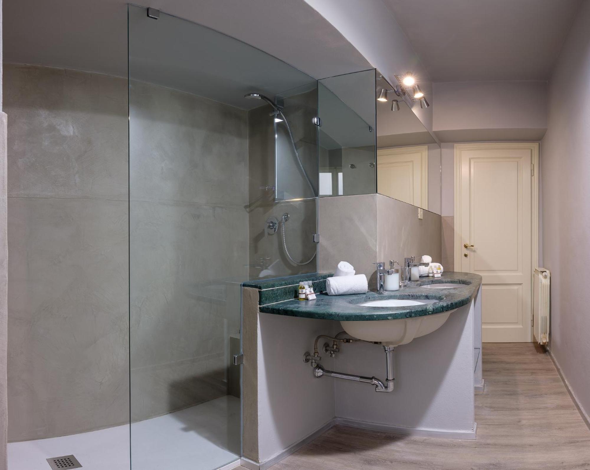 Beautiful Flat In Oltrarno * Florence