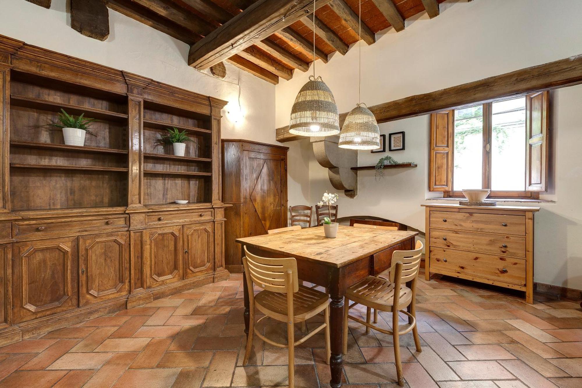 Via Dell'anguillara 7a Appartamento Firenze